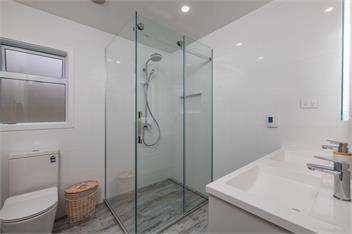 Waterfront Beach House (Bachcare) - Paihia