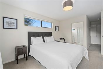 Urban Oasis (Bachcare) - Wanaka