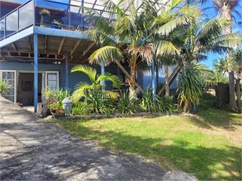 Relax 'n' Rejuvenate. - Ahipara