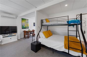 Coastal Oasis (Bachcare) - Papamoa
