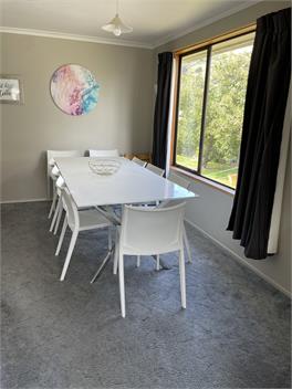 Seaclusion - Great Water Views, Wonderful for Large Families & Groups - Akaroa