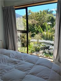 Spacious Sunny Retreat - Queenstown