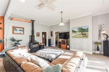 Fantail House Kaiuma Bay (Bachcare) - Havelock