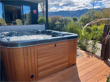 Bach 7 by the Sea - Marahau Holiday Home - Tasman
