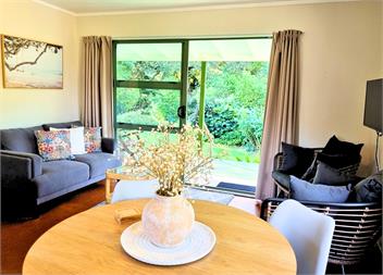 Lovely Beach Bach - Waihi Beach