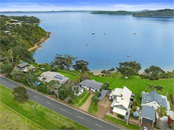 Peaceful Picnic Bay (Bachcare) - Surfdale