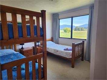 Pohara Surf and Turf - sleeps 10 - Golden Bay