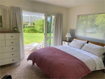 The Getaway Paradise For You & Your Pet - Pauanui