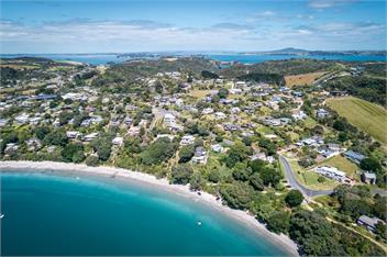 GRAPE SHED COTTAGE : Coast & Country - Waiheke Island