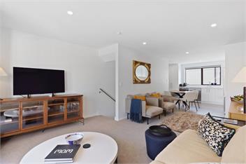 Modern Central Apartment (Bachcare) - Christchurch
