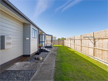 Seabreeze Surf House (Bachcare) - Whitianga
