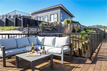 Hosts on the Coast Cooks Coastal Comfort - Cooks Beach