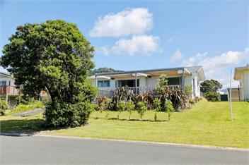Coastal Retreat (Bachcare) - Whiritoa