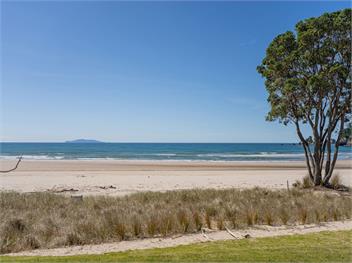Beachfront Beauty (Bachcare) - Whangamata