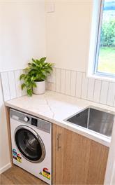 Kinder Cottage - Taupo - Private fully fenced back yard, close to shops - 