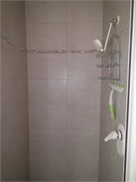 Westmorland hill 3 bed apartment. Warm, Internet & power included. - Christchurch