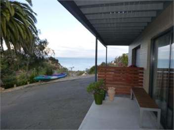 Stephens Bay Studio(green) -