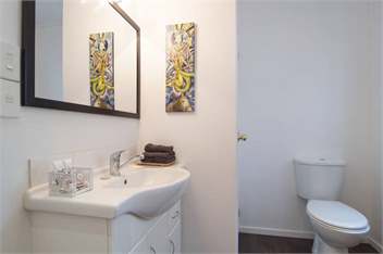 Nut Point Cottage - (Christchurch City and Country Cottages) - West Melton