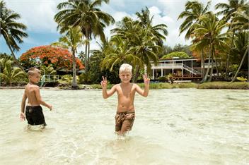 B's Beach House on Muri Lagoon - Muri