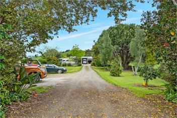 Westhay Stables (Bachcare) - Paparoa