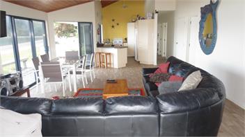 STUNNING ABSOLUTE BEACHFRONT - Whangaruru