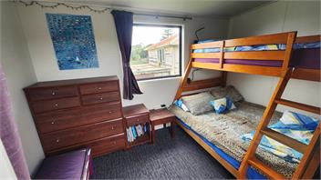 Ahipara Love Shack and Surfers Paradise - Northland