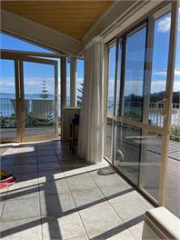 DAVINA - The Beach House - Coopers Beach