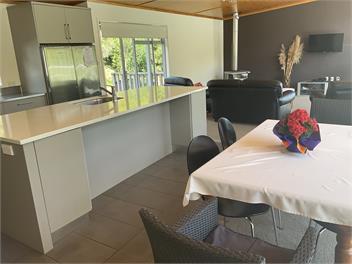 Sun Ray House- Whataupoko, Gisborne. - Gisborne