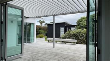 Contemporary 4 bedroom beachhouse - Omaha Beach