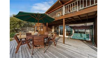 Lakefront Retreat (Bachcare) - Tauranga Taupo