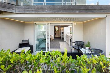 Two Palms (Bachcare) - Waihi Beach