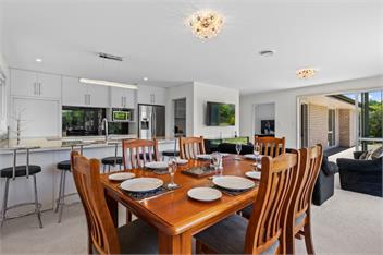 The Lakeside (Bachcare) - Tauranga