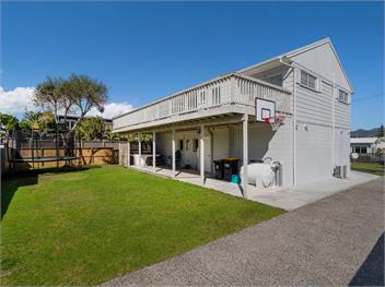 Beverley Beach (Bachcare) - Whangamata