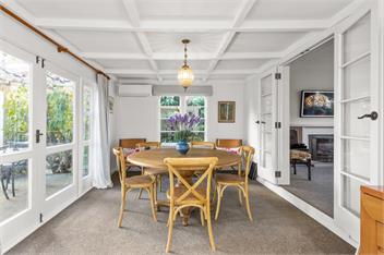 The Village House - Hastings