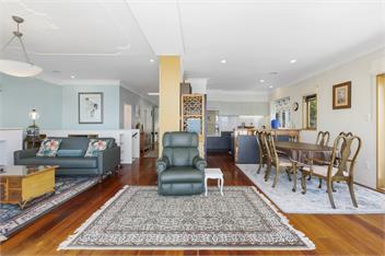 Stay over the Harbour - Beautiful Miramar Villa - Wellington