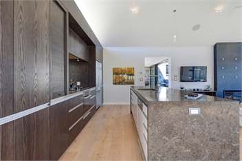 Infinity Drive | Sleeps 8 | Lake & Mountain Views | Spa Pool | Close To Walking/Biking Tracks - Wanaka