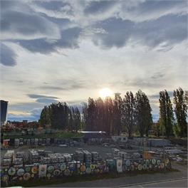 Beautiful sunny apartment with off street carpark - Christchurch