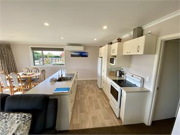 New with a View - Irishman Drive FREE WIFI - Twizel