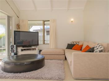 Best at The Beach (Bachcare) - Whangamata