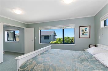 The Blue Cottage with WiFi (Bachcare) - Waipu Cove