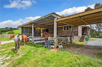 Westhay Stables (Bachcare) - Paparoa
