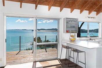 Nelson's Lookout (Bachcare) - Russell