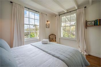 Libeau Cottage (Bachcare) - Akaroa