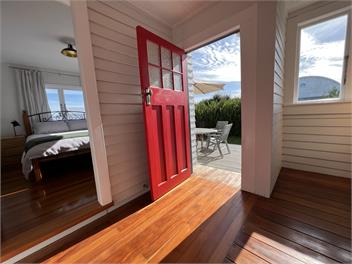 Sackville Retreat - Martinborough
