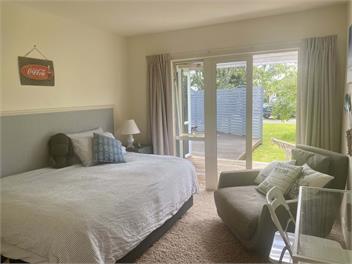 The Getaway Paradise For You & Your Pet - Pauanui