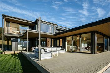 Platinum Ridge | Sleeps 8 | Stunning Lake Views - Wanaka