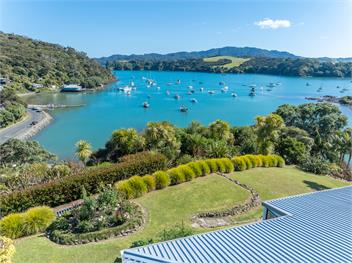 Number 8 - Mangonui