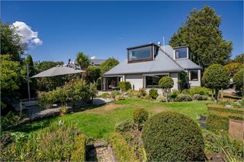 Mountain View Retreat (Bachcare) - Wanaka