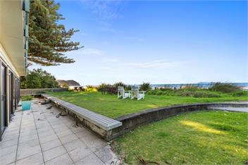 Beach Galore (Bachcare) - Waihi Beach