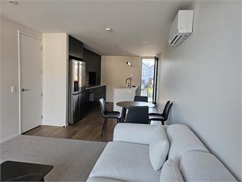 Wanaka Modern 2-Bed 2-Bath Apt - Wanaka